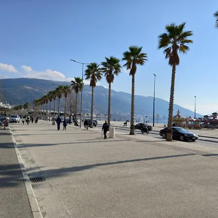 Lungomare Sea View Apartamento Vlorë